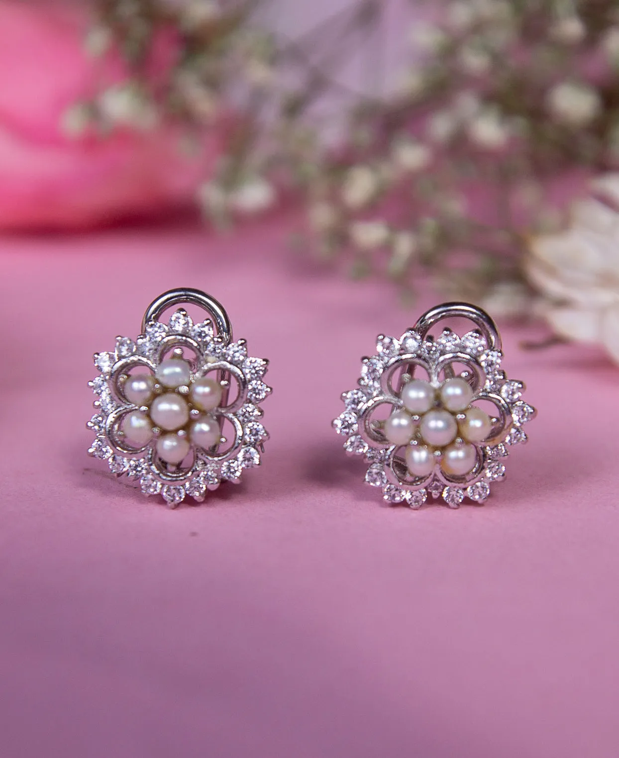 Bunch Pearl Tops